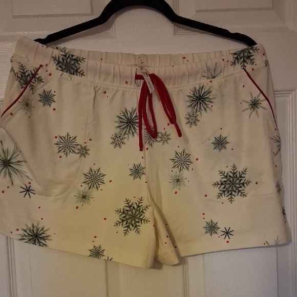 Soma Other - Soma Cream Snowflake Print Sleep Shorts